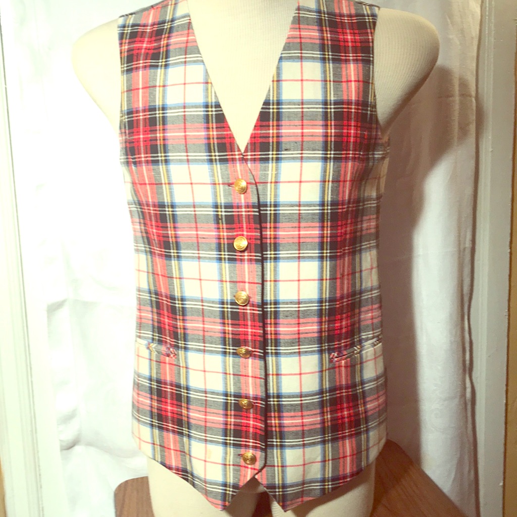 Collectible Gold Vest By Giorgio Sant Angelo